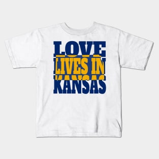 Love Lives in Kansas Kids T-Shirt